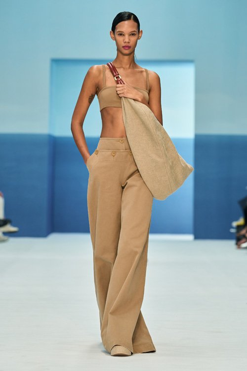 【Max Mara Sfilata】RUNWAY ピンストライプ ウールプレイスーツ Max Mara Sfilata】RUNWAY ピンストライプ ウールプレイスーツ